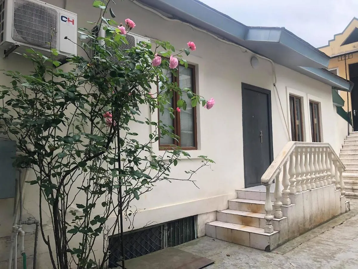 Apartment In The City Center - Old باتومي 0*,  جورجيا